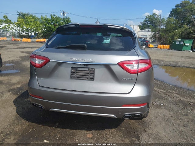Продажа на аукционе авто 2017 Maserati Levante S, vin: ZN661YUS9HX234303, номер лота: 45821801