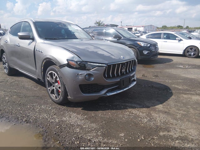 Продажа на аукционе авто 2017 Maserati Levante S, vin: ZN661YUS9HX234303, номер лота: 45821801