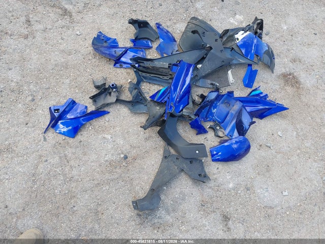 45821815 :رقم المزاد ، MH3RH18Y6RK014620 vin ، 2024 Yamaha Yzfr3 A مزاد بيع