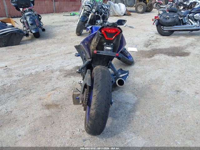 45821815 :رقم المزاد ، MH3RH18Y6RK014620 vin ، 2024 Yamaha Yzfr3 A مزاد بيع