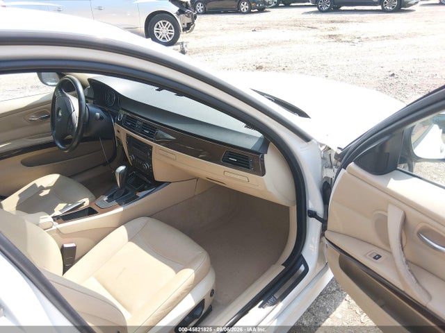 2009 Bmw 328i Xdrive მანქანა იყიდება აუქციონზე, vin: WBAPK73589A450878, აუქციონის ნომერი: 45821825