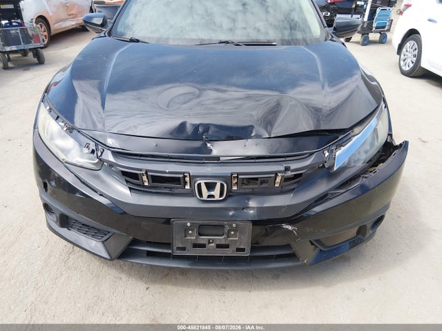 Honda Civic Lx 2018 2HGFC2F67JH518050 Image 20
