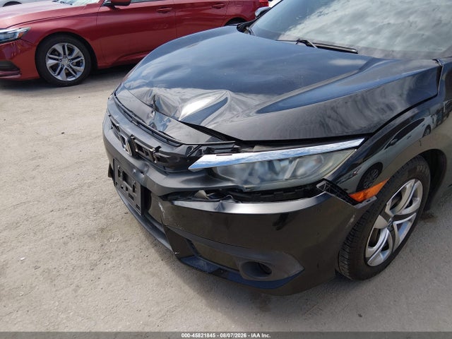 Honda Civic Lx 2018 2HGFC2F67JH518050 Image 21