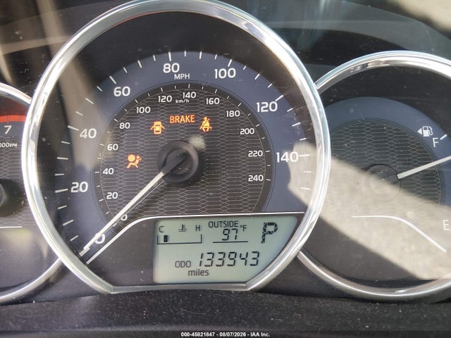5YFBURHEXGP493929 Toyota COROLLA LE
