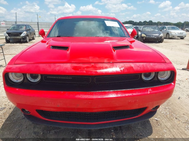 45821881 :رقم المزاد ، 2C3CDZAG2GH300859 vin ، 2016 Dodge Challenger Sxt Plus مزاد بيع