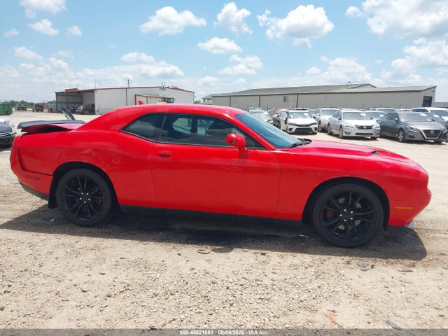 45821881 :رقم المزاد ، 2C3CDZAG2GH300859 vin ، 2016 Dodge Challenger Sxt Plus مزاد بيع