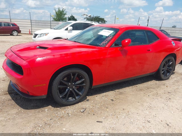 45821881 :رقم المزاد ، 2C3CDZAG2GH300859 vin ، 2016 Dodge Challenger Sxt Plus مزاد بيع