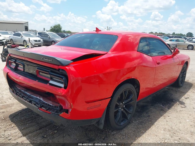 45821881 :رقم المزاد ، 2C3CDZAG2GH300859 vin ، 2016 Dodge Challenger Sxt Plus مزاد بيع