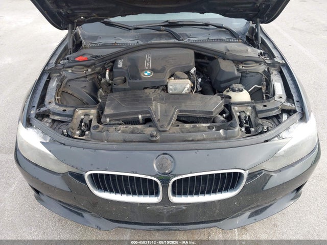 45821912 :رقم المزاد ، WBA3B5C59EF599607 vin ، 2014 Bmw 328i Xdrive مزاد بيع