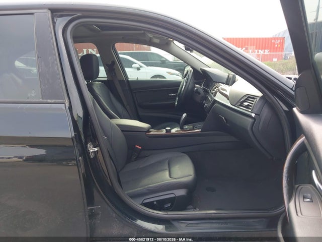 45821912 :رقم المزاد ، WBA3B5C59EF599607 vin ، 2014 Bmw 328i Xdrive مزاد بيع
