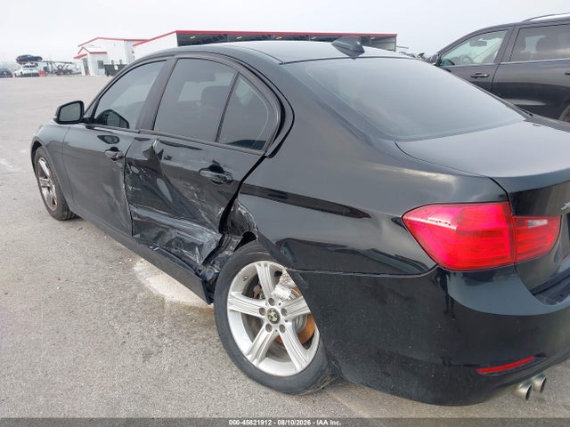 45821912 :رقم المزاد ، WBA3B5C59EF599607 vin ، 2014 Bmw 328i Xdrive مزاد بيع