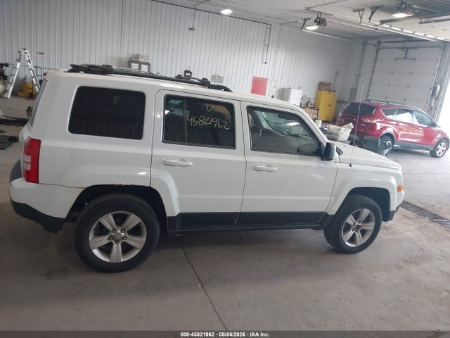Продаж на аукціоні авто 2014 Jeep Patriot Latitude, vin: 1C4NJRFB1ED863941, номер лоту: 45821962