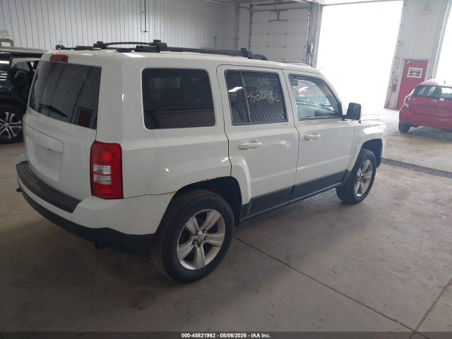 Продаж на аукціоні авто 2014 Jeep Patriot Latitude, vin: 1C4NJRFB1ED863941, номер лоту: 45821962