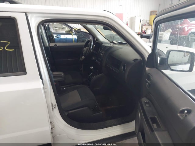 Продаж на аукціоні авто 2014 Jeep Patriot Latitude, vin: 1C4NJRFB1ED863941, номер лоту: 45821962