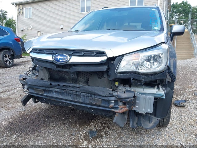 2018 Subaru Forester 2.5i Premium მანქანა იყიდება აუქციონზე, vin: JF2SJAEC9JH571926, აუქციონის ნომერი: 45821971