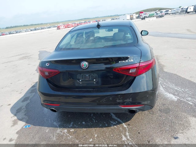 Alfa Romeo Giulia Awd 2017 ZARFAEDN8H7541929 Image 16