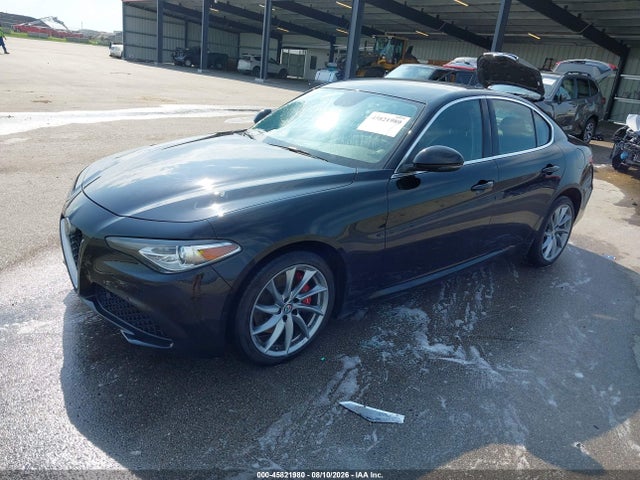Alfa Romeo Giulia Awd 2017 ZARFAEDN8H7541929 Image 2