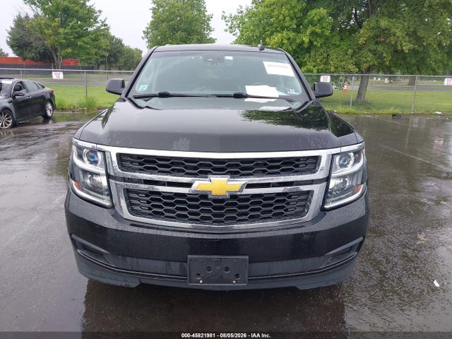 Продажа на аукционе авто 2015 Chevrolet Suburban Lt, vin: 1GNSKJKC6FR704022, номер лота: 45821981