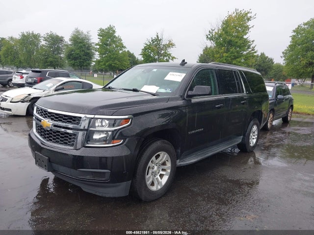 Продажа на аукционе авто 2015 Chevrolet Suburban Lt, vin: 1GNSKJKC6FR704022, номер лота: 45821981