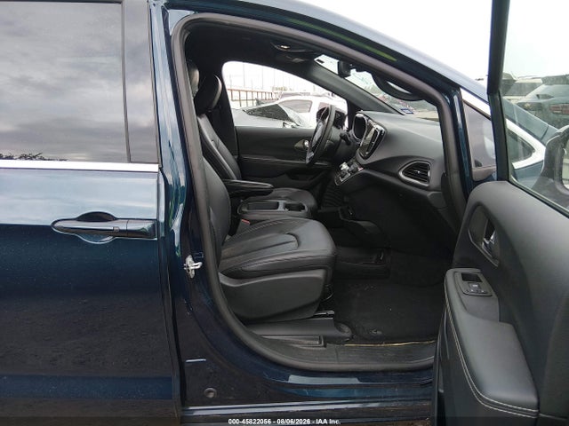 Продажа на аукционе авто 2025 Chrysler Pacifica Select, vin: 2C4RC1BG9SR531625, номер лота: 45822056