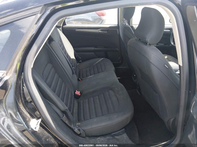 45822061 :رقم المزاد ، 3FA6P0LUXHR301199 vin ، 2017 Ford Fusion Hybrid Se مزاد بيع