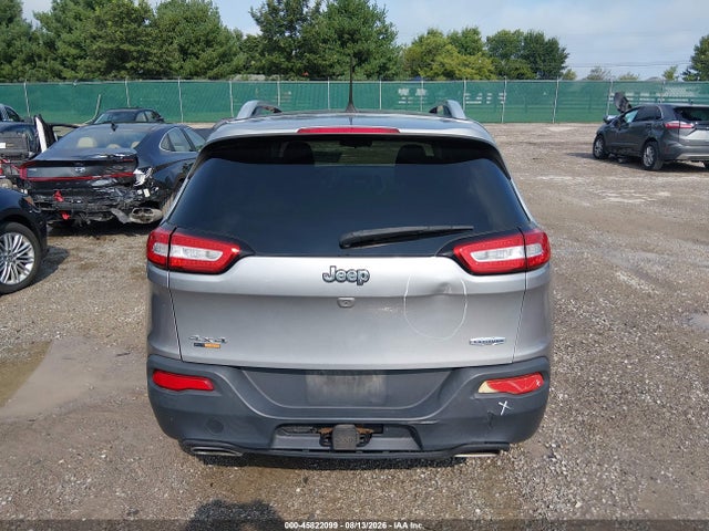 2017 Jeep Cherokee Latitude მანქანა იყიდება აუქციონზე, vin: 1C4PJMCS6HW595493, აუქციონის ნომერი: 45822099