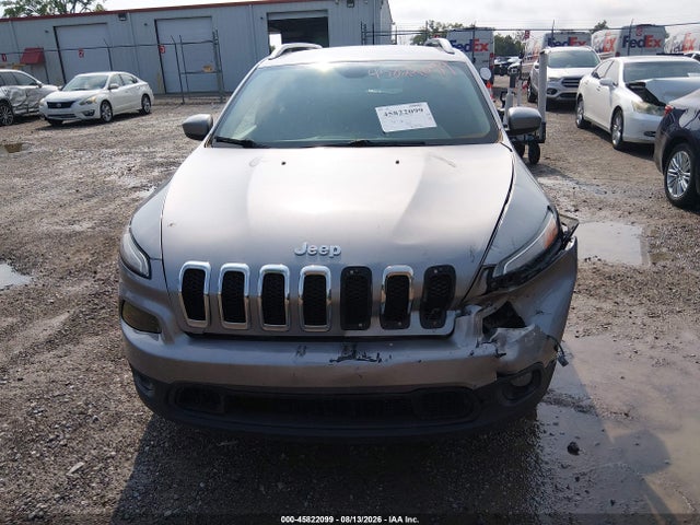2017 Jeep Cherokee Latitude მანქანა იყიდება აუქციონზე, vin: 1C4PJMCS6HW595493, აუქციონის ნომერი: 45822099