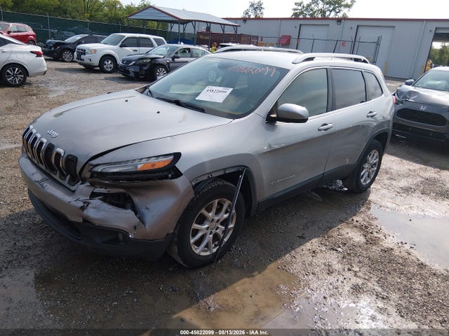 2017 Jeep Cherokee Latitude მანქანა იყიდება აუქციონზე, vin: 1C4PJMCS6HW595493, აუქციონის ნომერი: 45822099