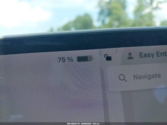 Tesla Model 3 Long Range/mid Range 2018 5YJ3E1EA1JF041567 Image 17