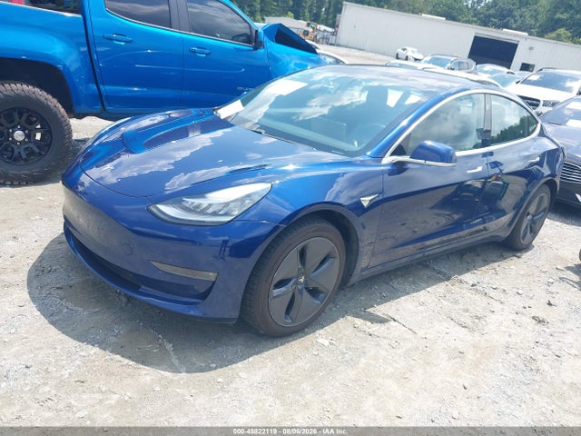 Tesla Model 3 Long Range/mid Range 2018 5YJ3E1EA1JF041567 Image 2