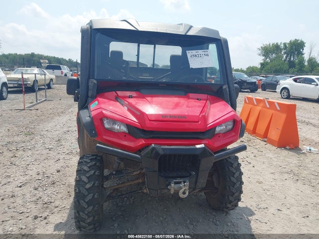 1HFVE04B9P4700174 Honda Sxs1000 M3