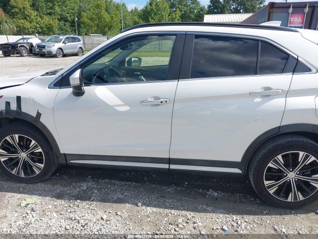 2018 Mitsubishi Eclipse Cross Sel მანქანა იყიდება აუქციონზე, vin: JA4AT5AA0JZ042210, აუქციონის ნომერი: 45822179