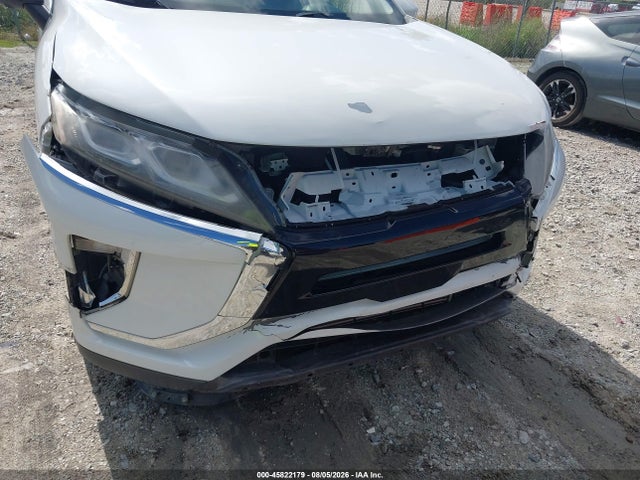2018 Mitsubishi Eclipse Cross Sel მანქანა იყიდება აუქციონზე, vin: JA4AT5AA0JZ042210, აუქციონის ნომერი: 45822179
