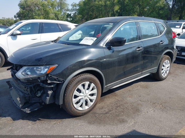 Nissan ROGUE S 2017 JN8AT2MV3HW001394 Image 2