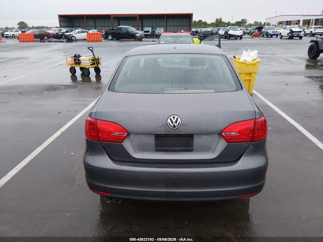 45822193 :رقم المزاد ، 3VW2K7AJ7DM216978 vin ، 2013 Volkswagen Jetta 2.0l S مزاد بيع