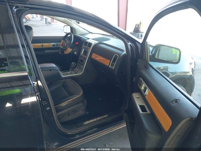 Продаж на аукціоні авто 2008 Lincoln Mkx, vin: 2LMDU68C98BJ04424, номер лоту: 45822222