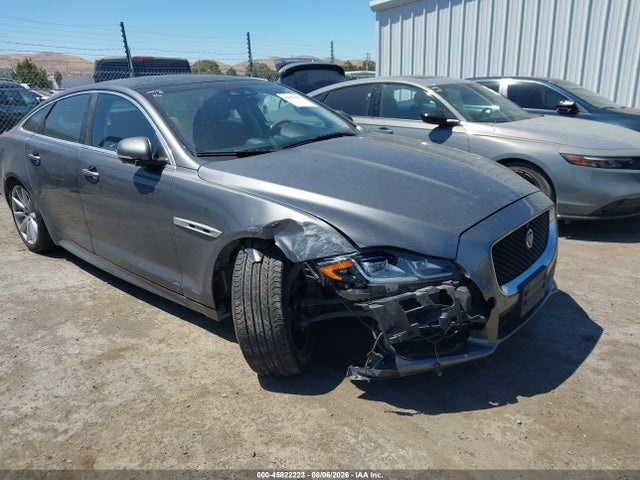 45822223 :رقم المزاد ، SAJWA1C72J8W15790 vin ، 2018 Jaguar Xj R-sport مزاد بيع