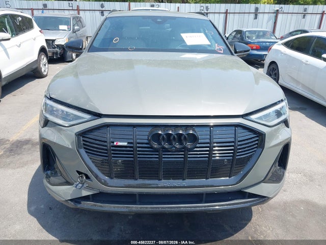 Продажа на аукционе авто 2023 Audi E-tron Premiumwe, vin: WA1VABGE8PB025270, номер лота: 45822227