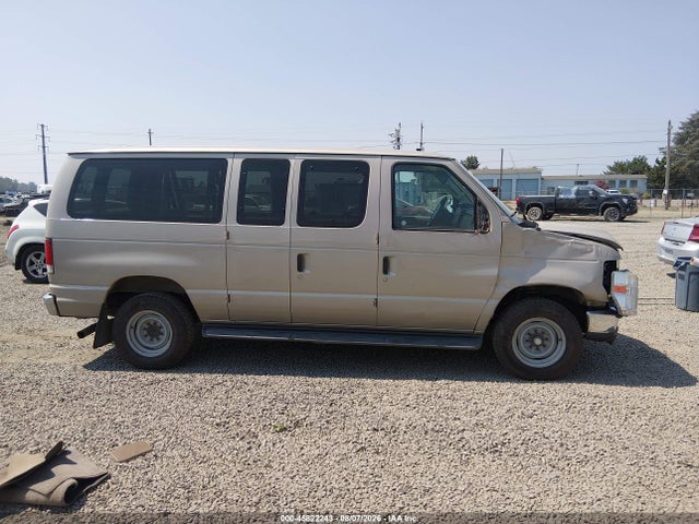 45822243 :رقم المزاد ، 1FBNE3BL4BDA96148 vin ، 2011 Ford E-350 Super Duty Xlt مزاد بيع