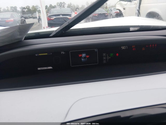 Продаж на аукціоні авто 2017 Toyota Prius Three, vin: JTDKARFU2H3034701, номер лоту: 45822274