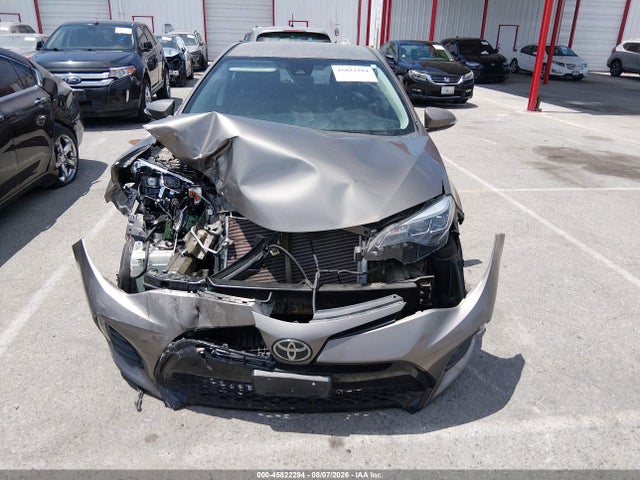 Продаж на аукціоні авто 2018 Toyota Corolla Se, vin: 5YFBURHE0JP777867, номер лоту: 45822294