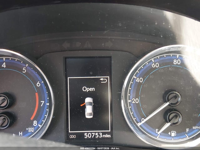 Продаж на аукціоні авто 2018 Toyota Corolla Se, vin: 5YFBURHE0JP777867, номер лоту: 45822294
