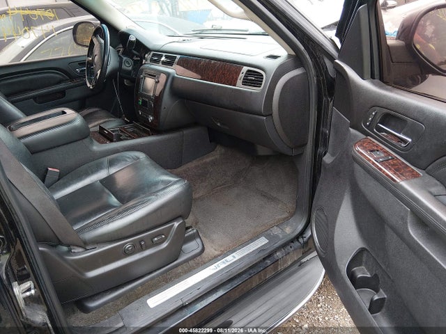 45822299 :رقم المزاد ، 1GKS2EEF4CR119915 vin ، 2012 Gmc Yukon Denali مزاد بيع