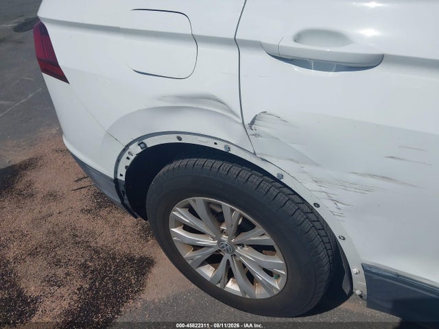 Продаж на аукціоні авто 2019 Volkswagen Tiguan 2.0t S, vin: 3VV1B7AX8KM042243, номер лоту: 45822311