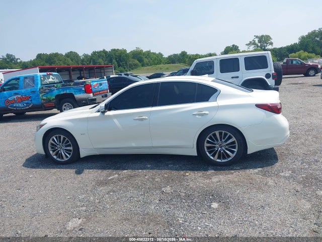 Продажа на аукционе авто 2018 Infiniti Q50 3.0t Luxe, vin: JN1EV7AR7JM430439, номер лота: 45822312