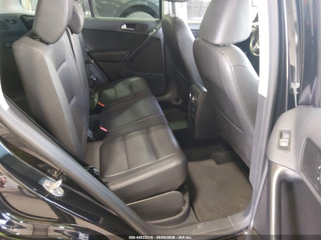 WVGBV3AX2EW568984 Volkswagen TIGUAN SE