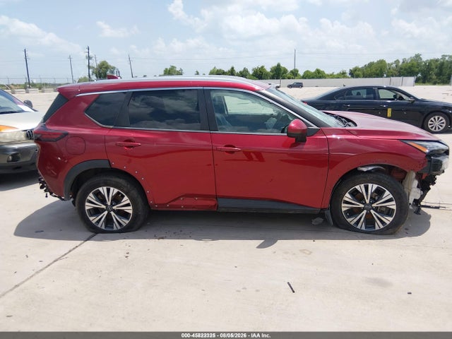 5N1BT3BB4NC729121 Nissan Rogue Sv Intelligent Awd