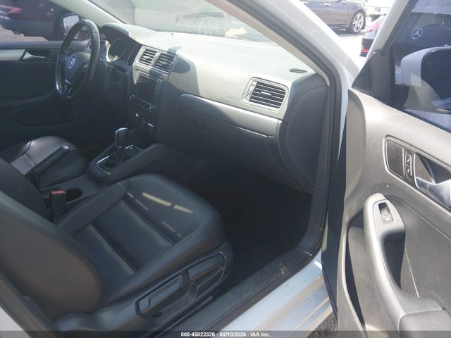 2017 Volkswagen Jetta 1.4t Se მანქანა იყიდება აუქციონზე, vin: 3VWDB7AJ6HM236816, აუქციონის ნომერი: 45822326