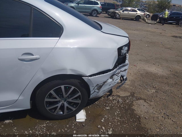 2017 Volkswagen Jetta 1.4t Se მანქანა იყიდება აუქციონზე, vin: 3VWDB7AJ6HM236816, აუქციონის ნომერი: 45822326