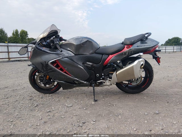 45822390 :رقم المزاد ، JS1EJ11B1R7101183 vin ، 2024 Suzuki Gsx1300 Rr مزاد بيع